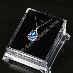 Akrilne ogrlice za štandove